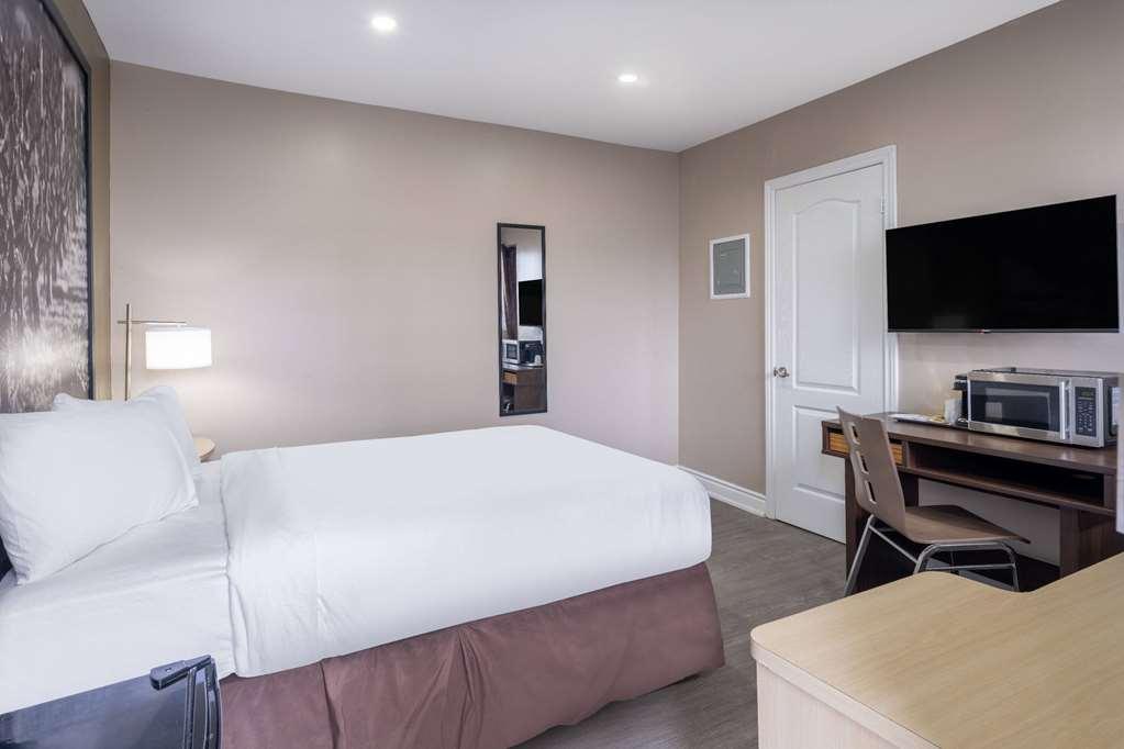 Super 8 By Wyndham Niagara Falls On Room photo