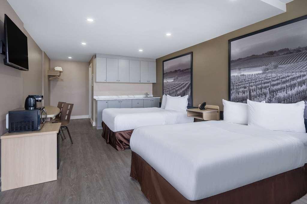 Super 8 By Wyndham Niagara Falls On Room photo